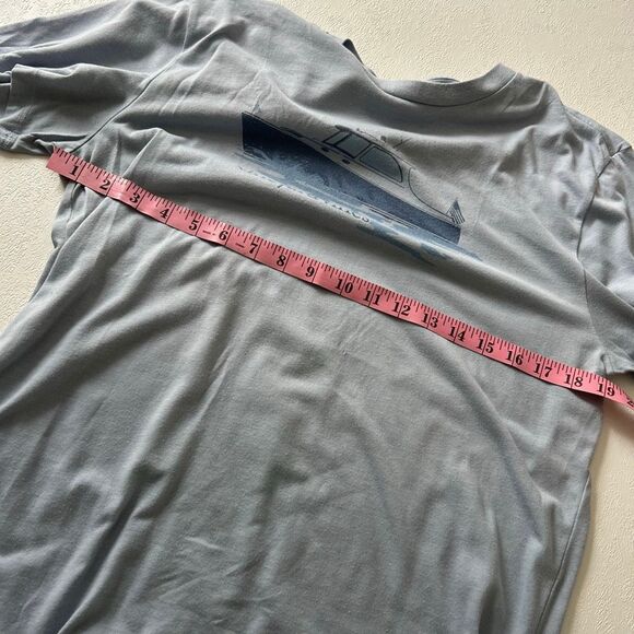 Vineyard Vines Light Blue Boat Graphic Tee | Island T-Shirt | Size M - Picture 4 of 6